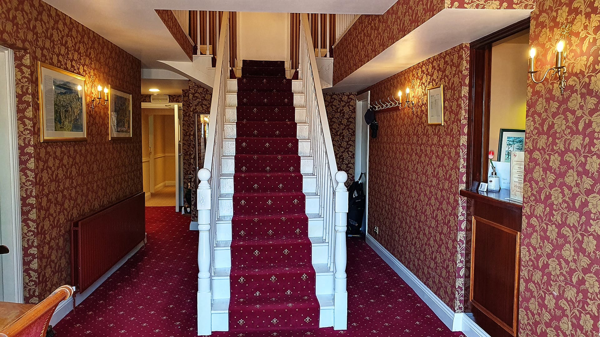 This is a picture of the warm and welcoming front entrance to the Killeen House Hotel.